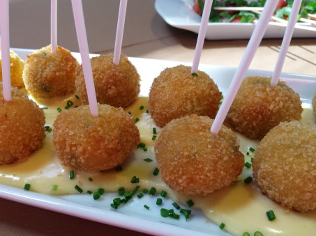 Copyright Tanaya Ghosh 2014